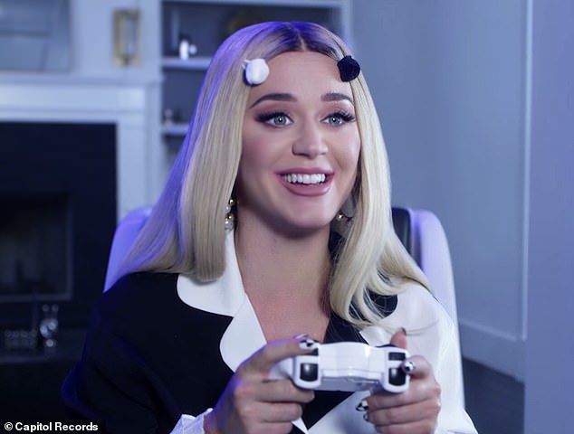 Katy Perry smile makeover